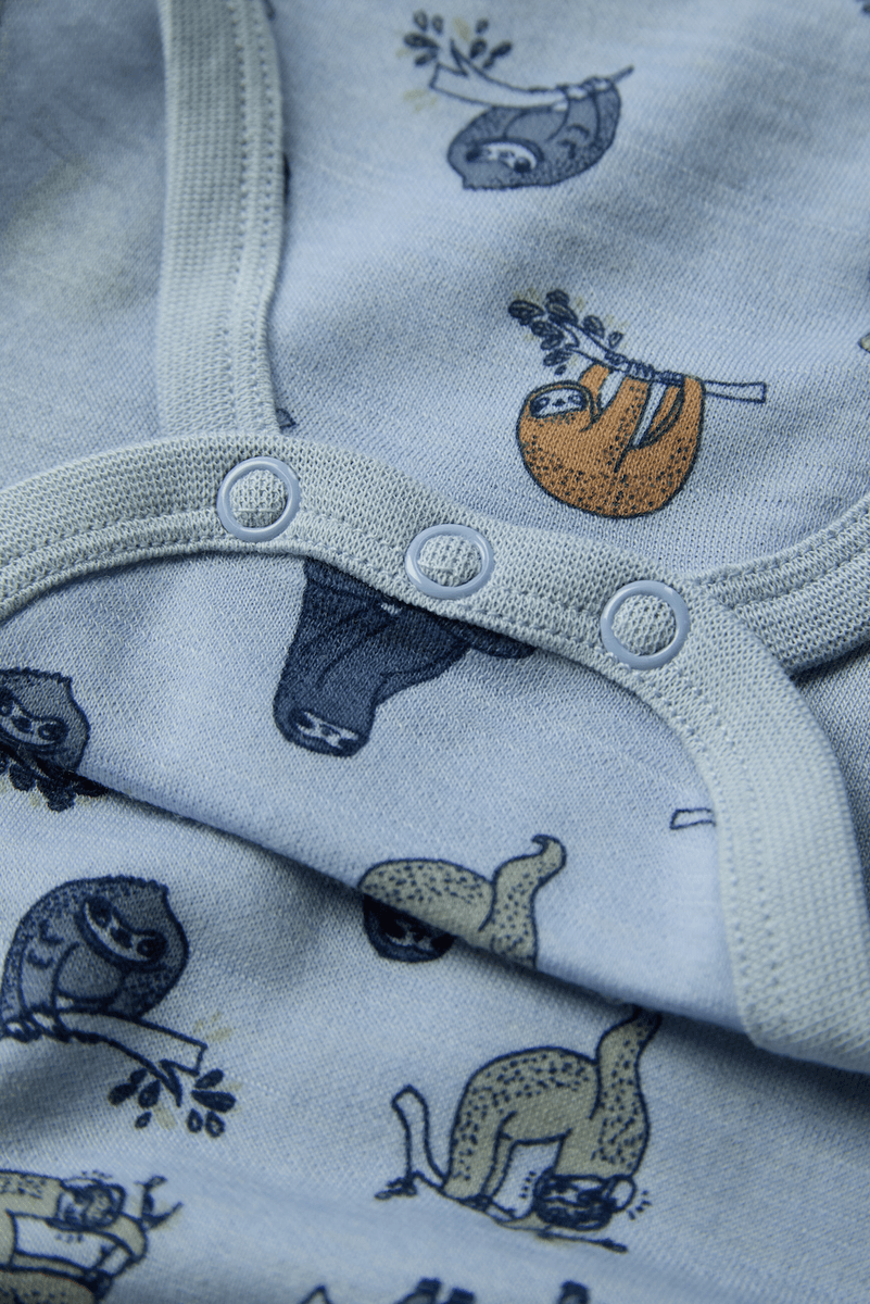 Hust and Claire Body ull/bambus Baloo Lazy baby blue