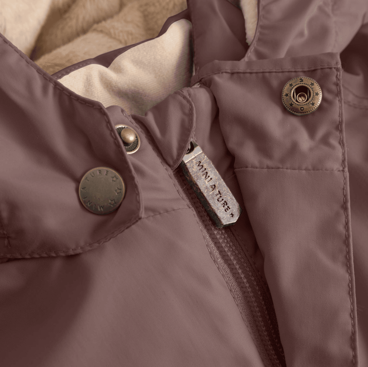 Miniature Jakke MATWALLY fleece lined peppercorn plum